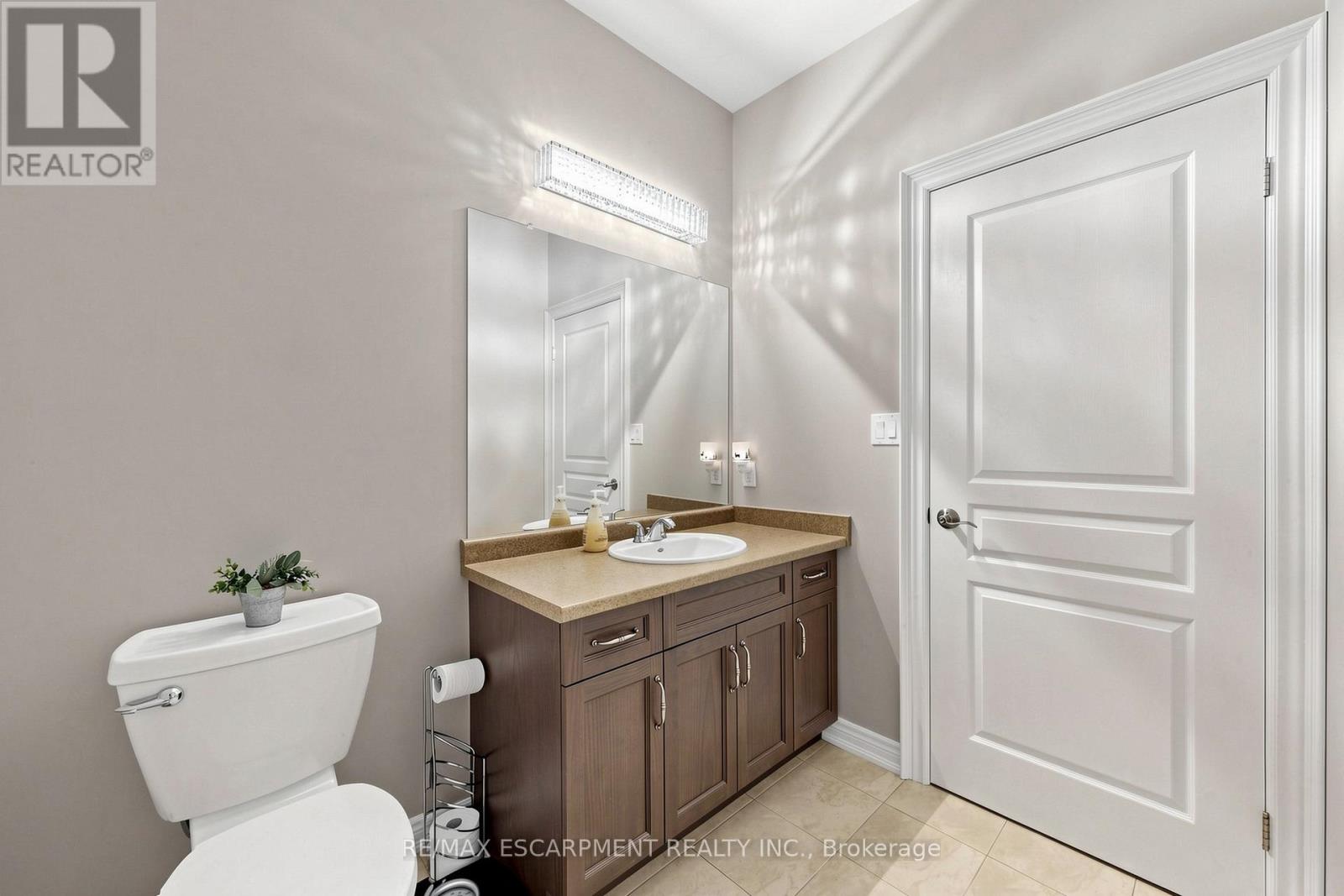 18 Gateway Avenue, West Lincoln, Ontario  L0R 2A0 - Photo 22 - X13485658