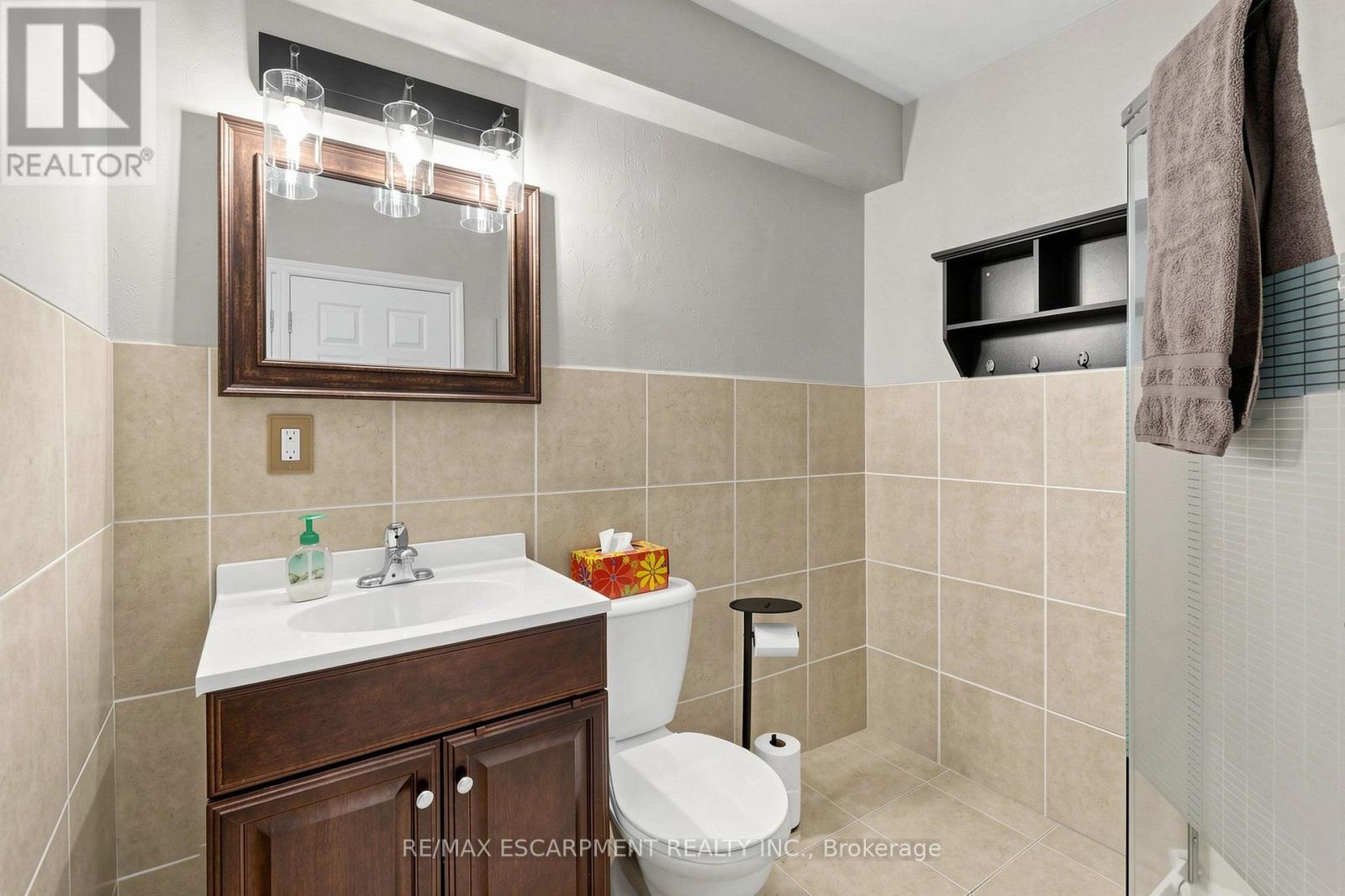18 Gateway Avenue, West Lincoln, Ontario  L0R 2A0 - Photo 35 - X13485658