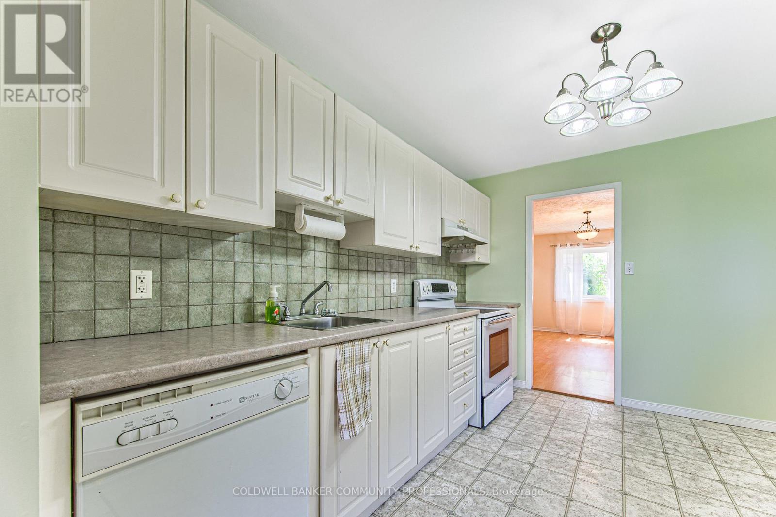 44 East 32nd Street, Hamilton, Ontario  L8V 3R6 - Photo 13 - X13485682