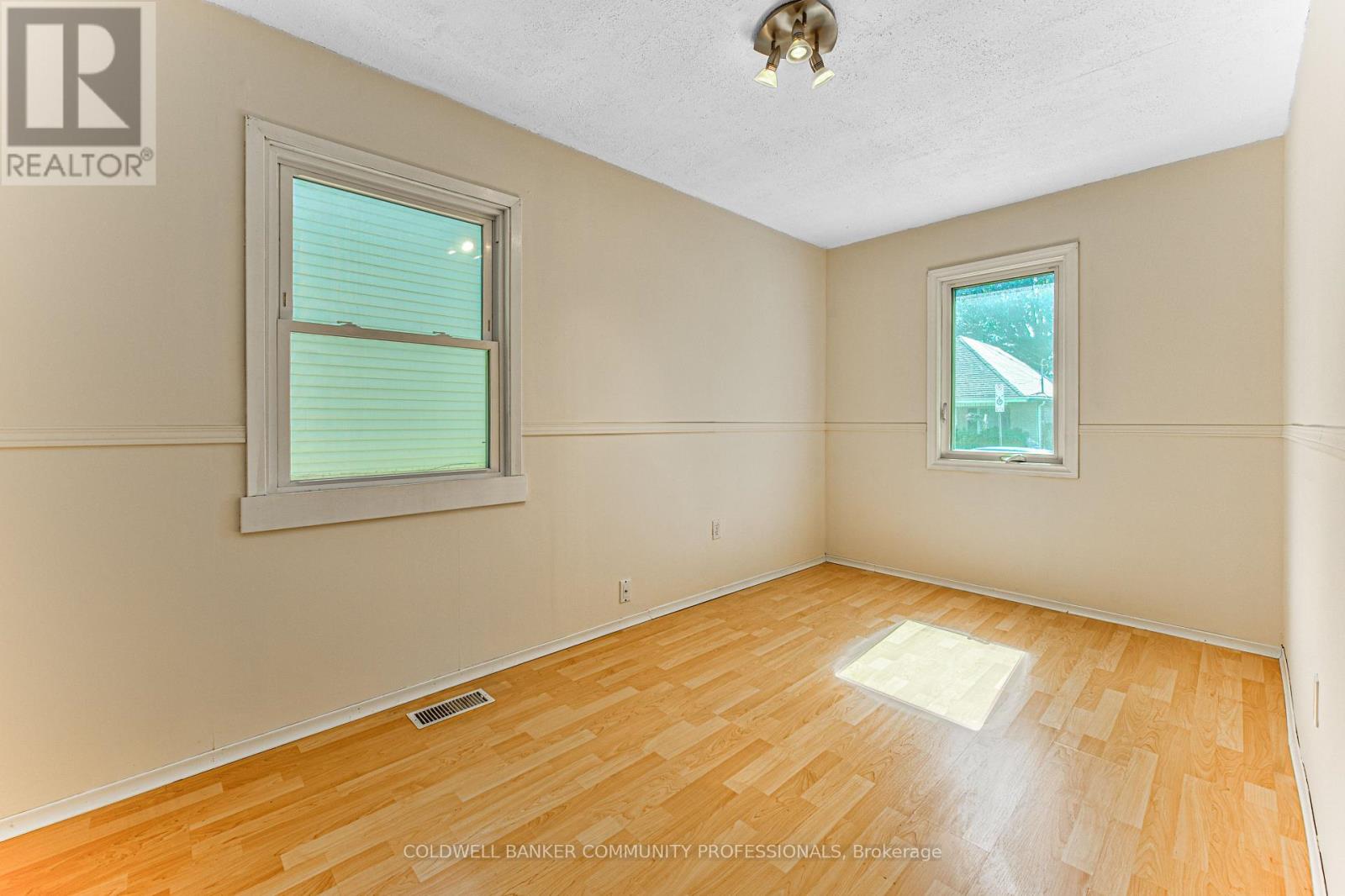 44 East 32nd Street, Hamilton, Ontario  L8V 3R6 - Photo 19 - X13485682