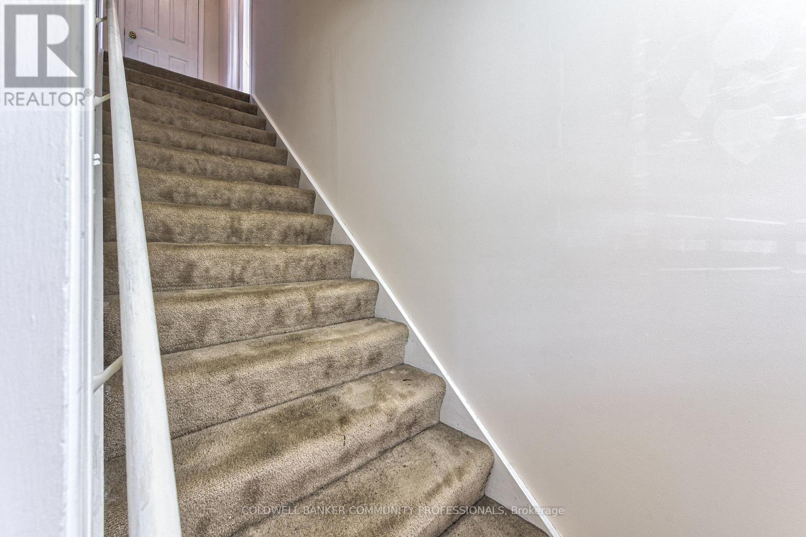 44 East 32nd Street, Hamilton, Ontario  L8V 3R6 - Photo 6 - X13485682