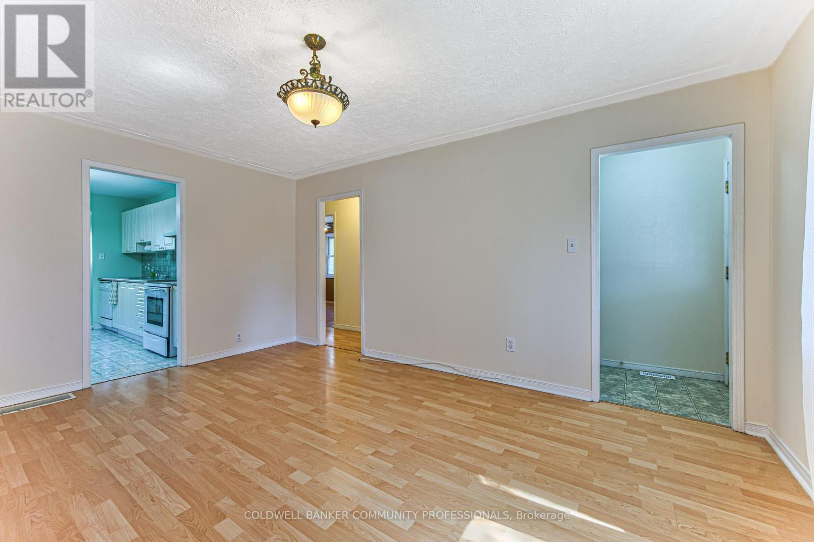 44 East 32nd Street, Hamilton, Ontario  L8V 3R6 - Photo 8 - X13485682