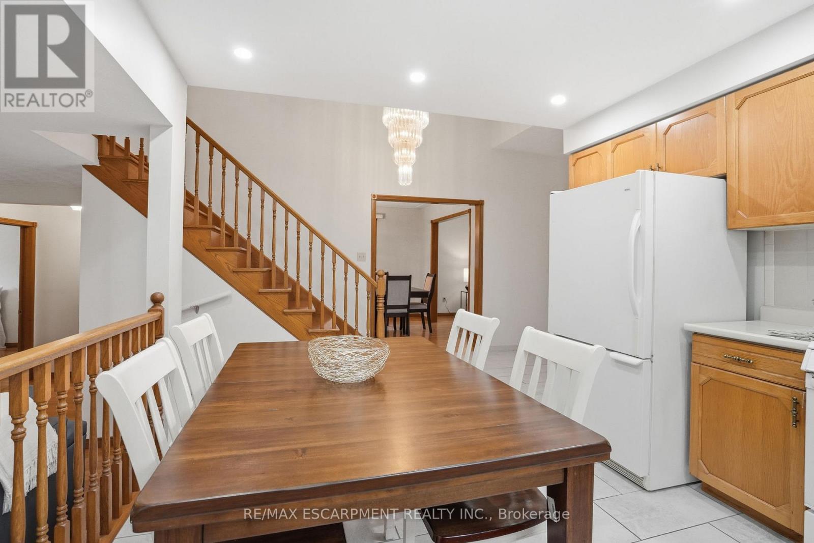 6 Royce Avenue, Hamilton, Ontario  L8G 4C8 - Photo 16 - X13485818