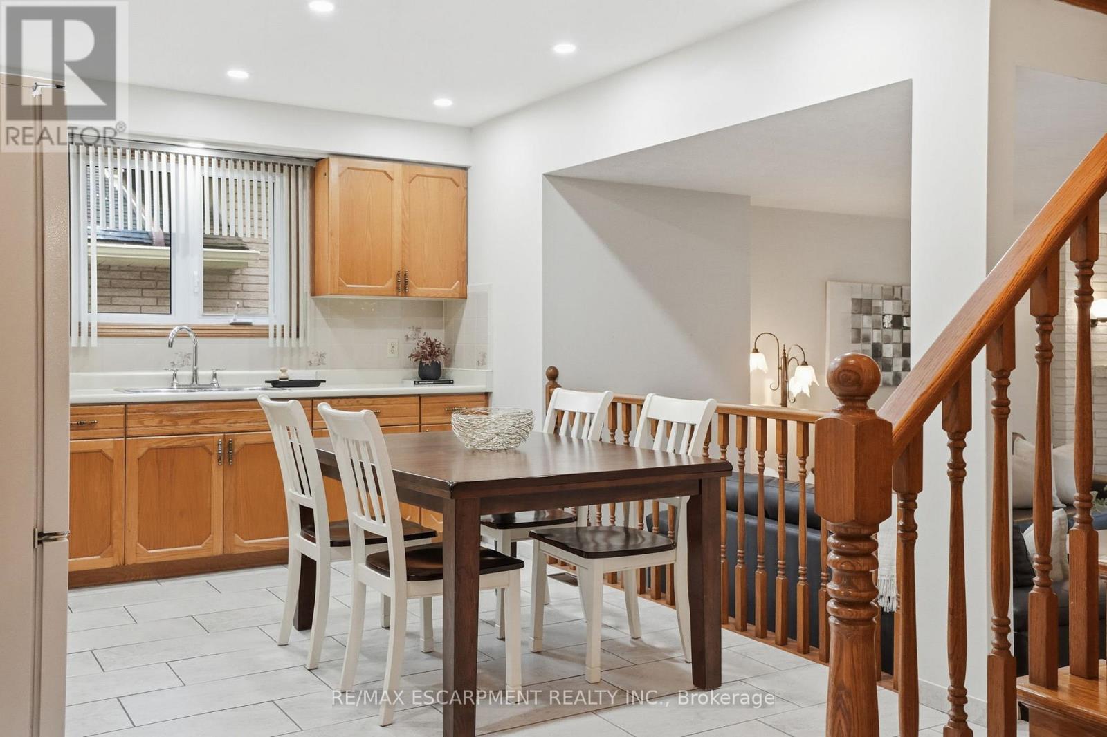 6 Royce Avenue, Hamilton, Ontario  L8G 4C8 - Photo 17 - X13485818