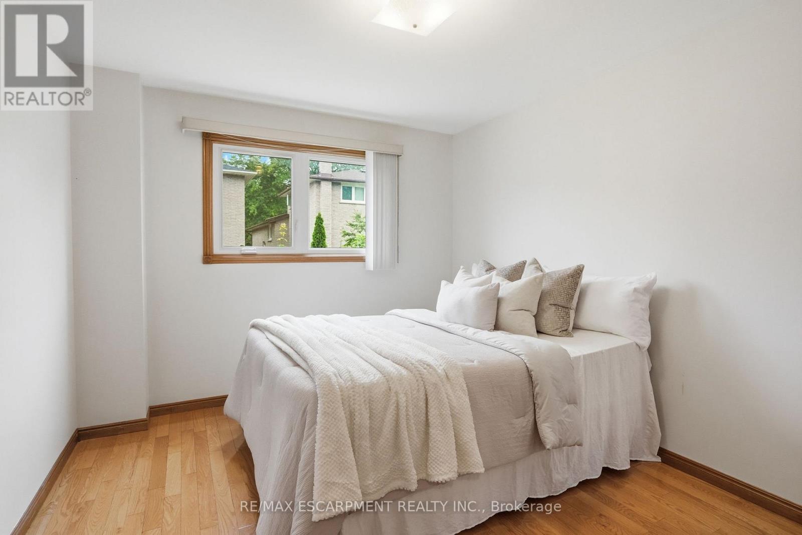 6 Royce Avenue, Hamilton, Ontario  L8G 4C8 - Photo 25 - X13485818