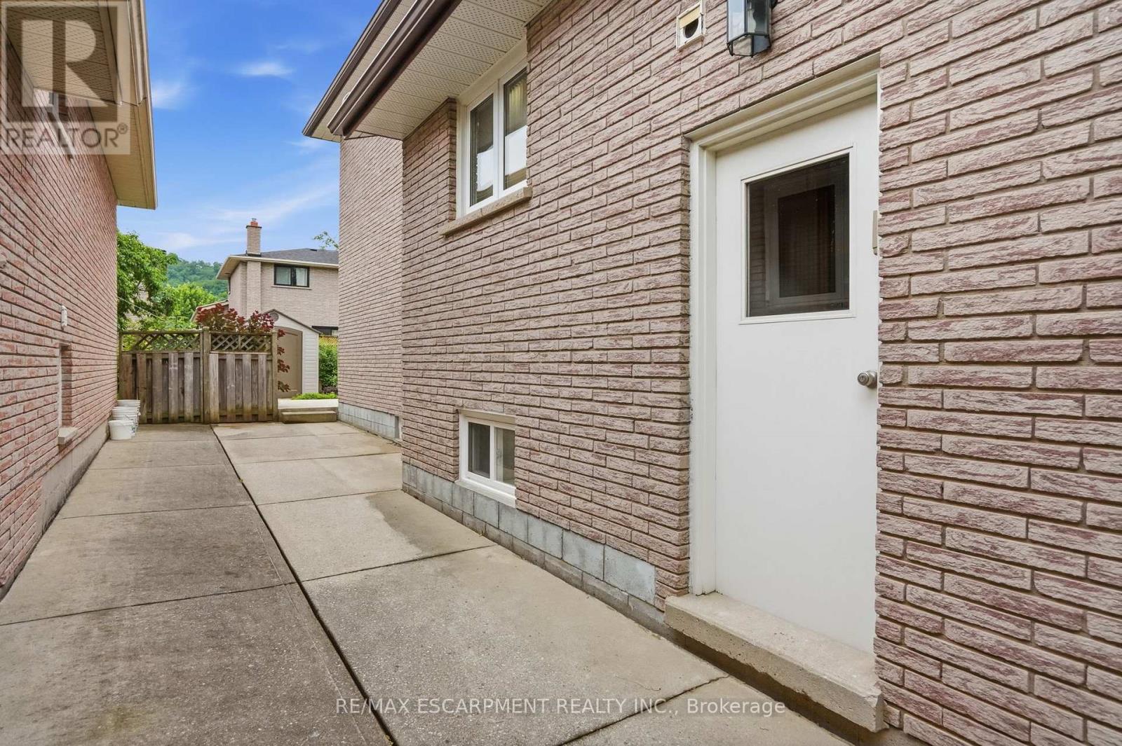 6 Royce Avenue, Hamilton, Ontario  L8G 4C8 - Photo 43 - X13485818