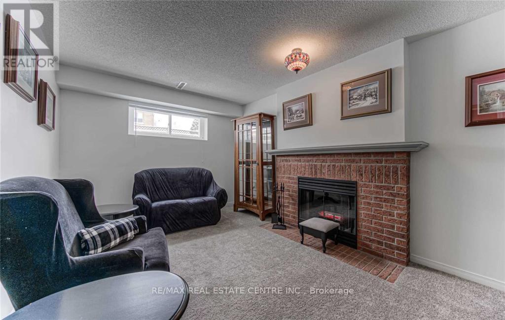 14 Amblecote Place, Hamilton, Ontario  L8W 3E9 - Photo 19 - X13485862