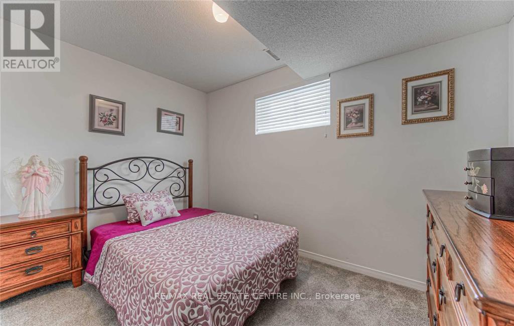 14 Amblecote Place, Hamilton, Ontario  L8W 3E9 - Photo 22 - X13485862