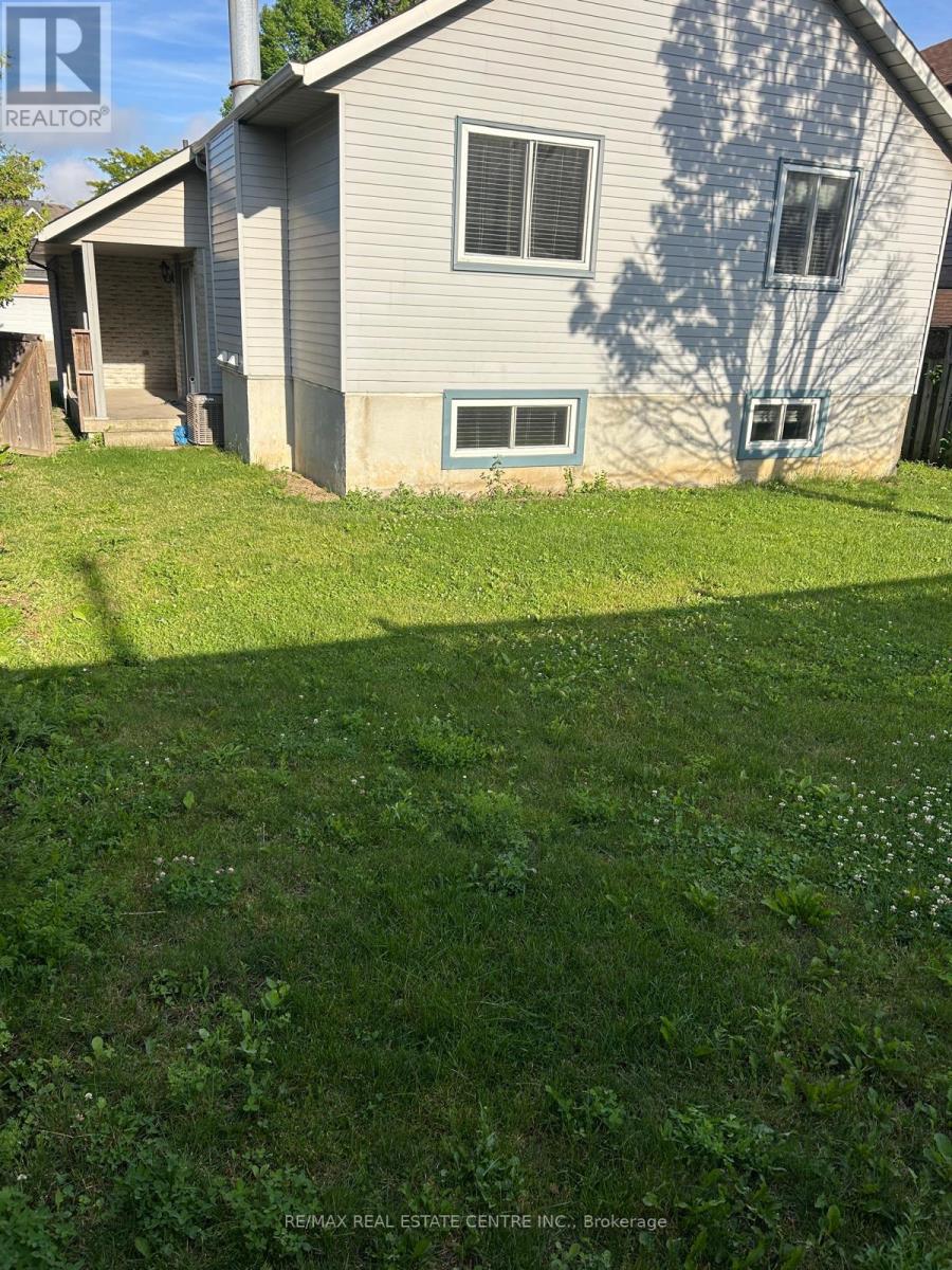 14 Amblecote Place, Hamilton, Ontario  L8W 3E9 - Photo 25 - X13485862