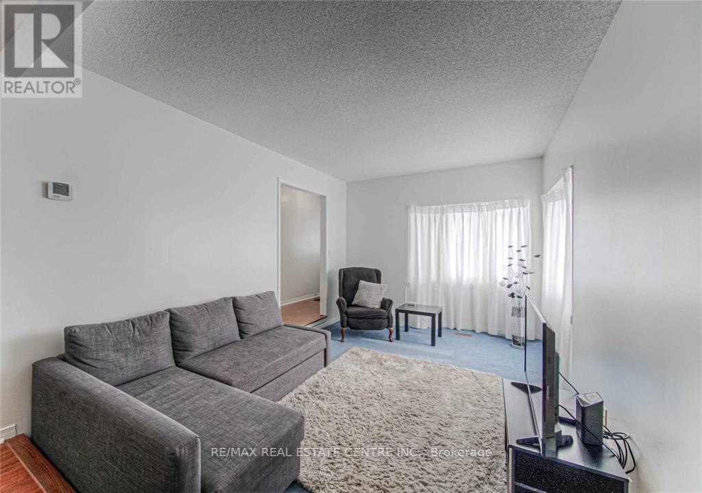 14 Amblecote Place, Hamilton, Ontario  L8W 3E9 - Photo 4 - X13485862