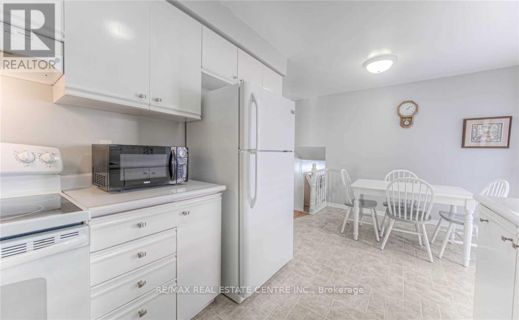 14 Amblecote Place, Hamilton, Ontario  L8W 3E9 - Photo 9 - X13485862