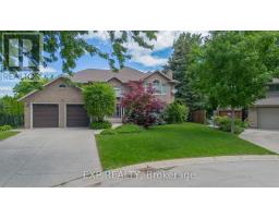 22 BURT COURT, Hamilton, Ontario