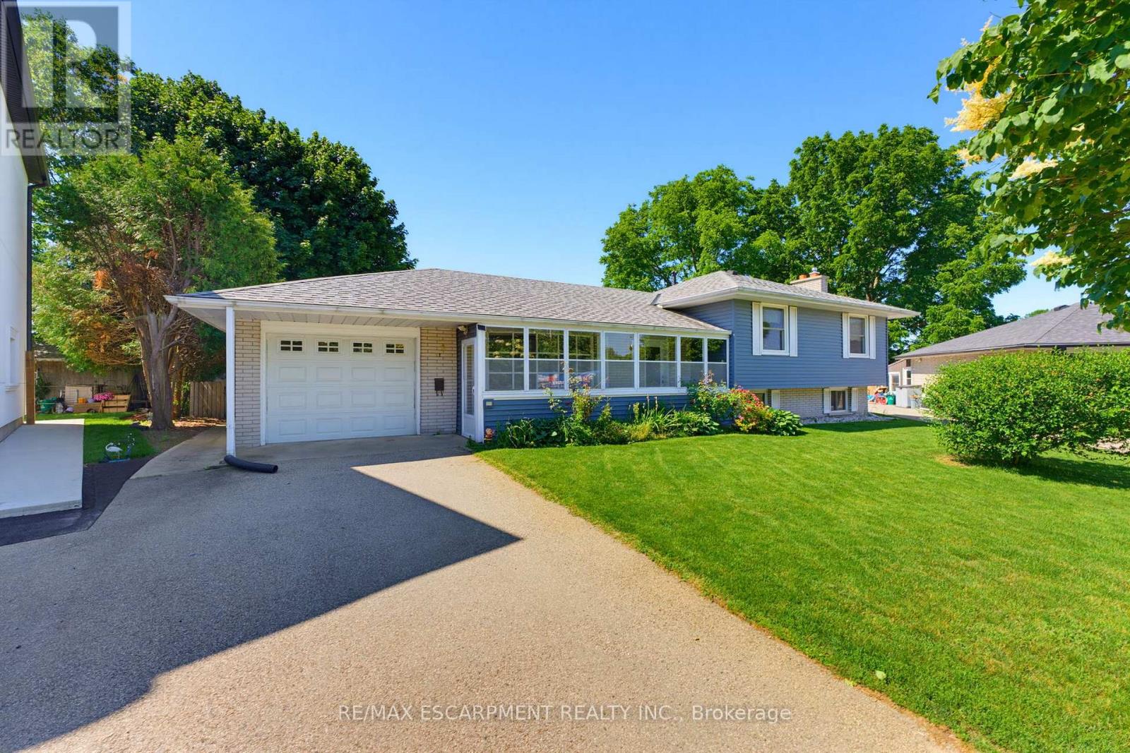 6 TREELAWN TERRACE, Brantford, Ontario