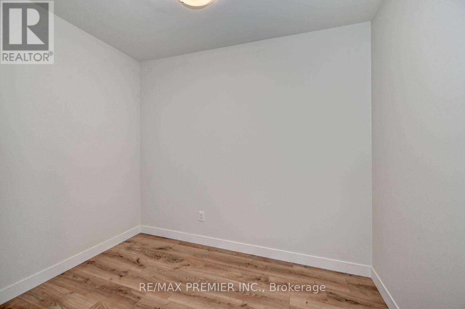 603 - 60 Frederick Street, Kitchener, Ontario  N2H 0C7 - Photo 11 - X13485966