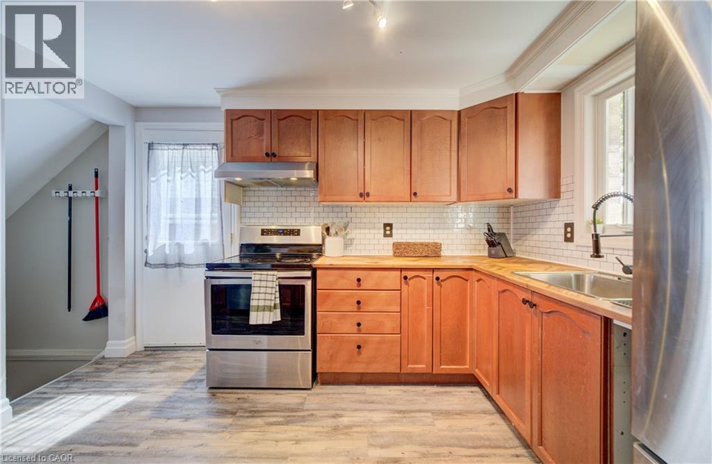 316 Ristau Place, Kitchener, Ontario  N2E 3B2 - Photo 14 - 40841818