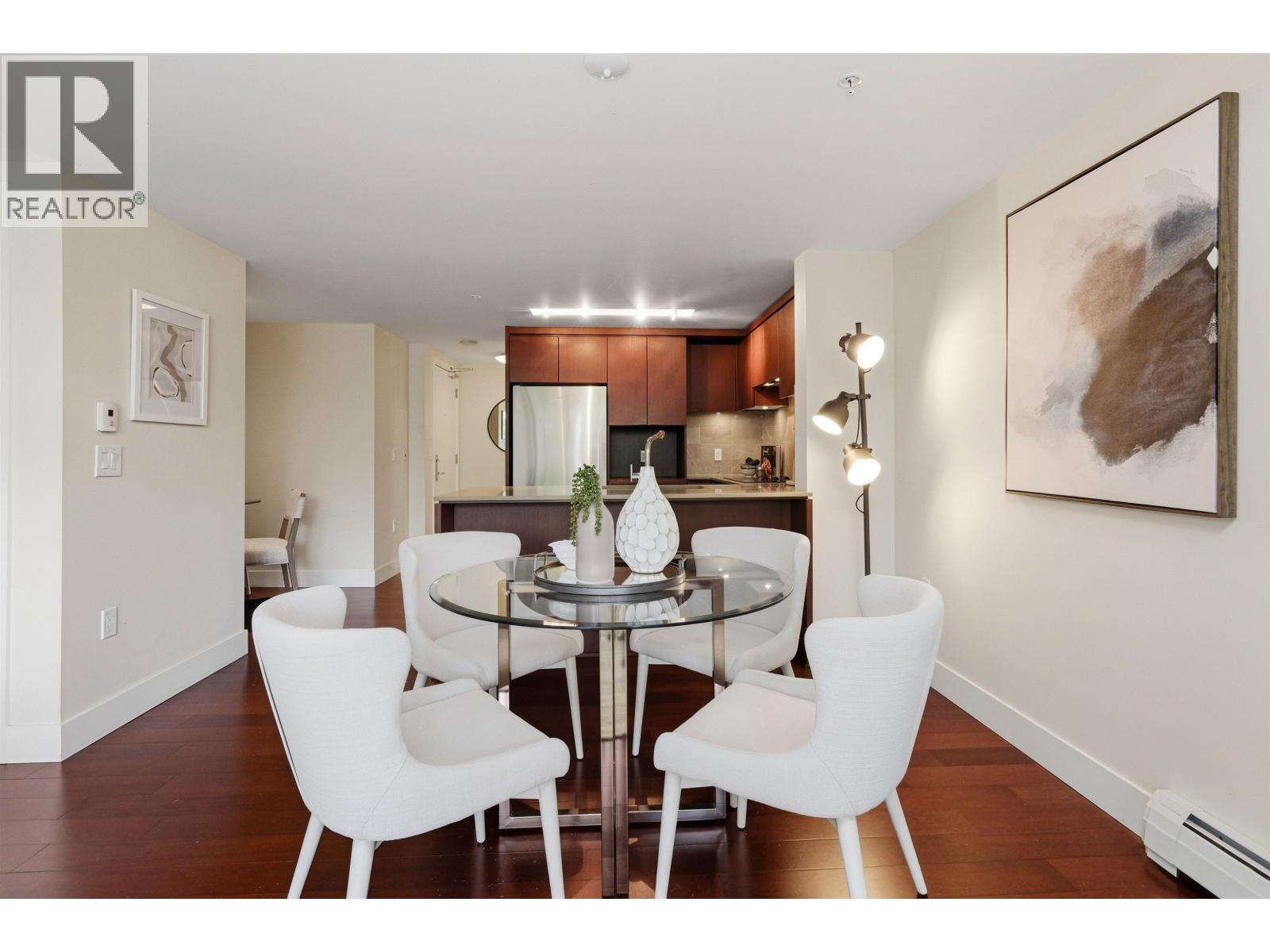 205 158 W 13th Street, North Vancouver, British Columbia  V7M 0A7 - Photo 15 - R3139676