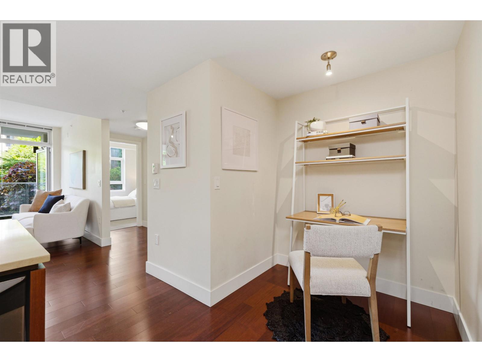205 158 W 13th Street, North Vancouver, British Columbia  V7M 0A7 - Photo 16 - R3139676