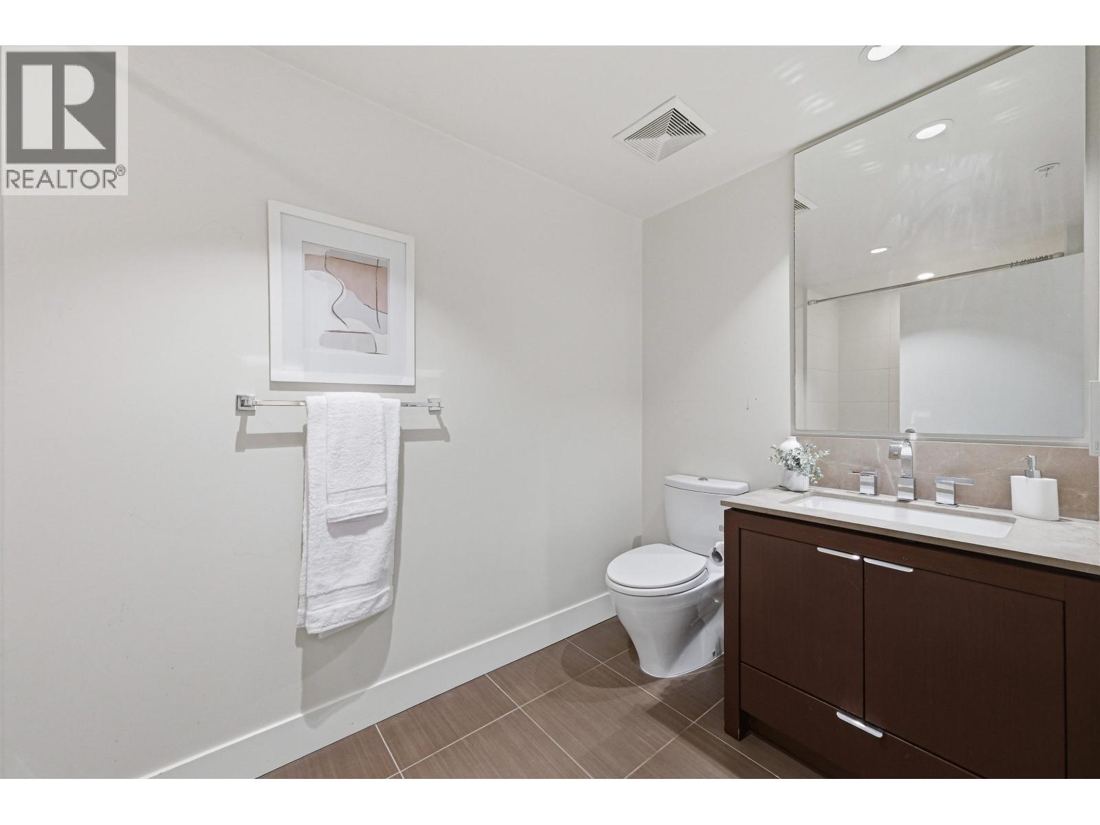 205 158 W 13th Street, North Vancouver, British Columbia  V7M 0A7 - Photo 23 - R3139676