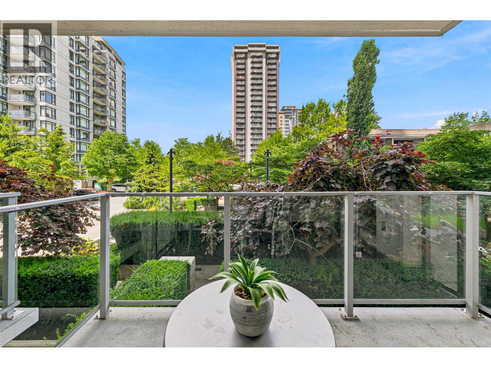 205 158 W 13th Street, North Vancouver, British Columbia  V7M 0A7 - Photo 27 - R3139676