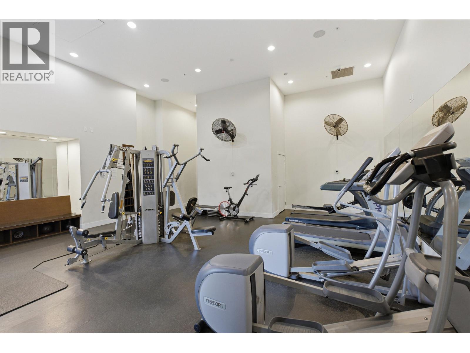205 158 W 13th Street, North Vancouver, British Columbia  V7M 0A7 - Photo 34 - R3139676