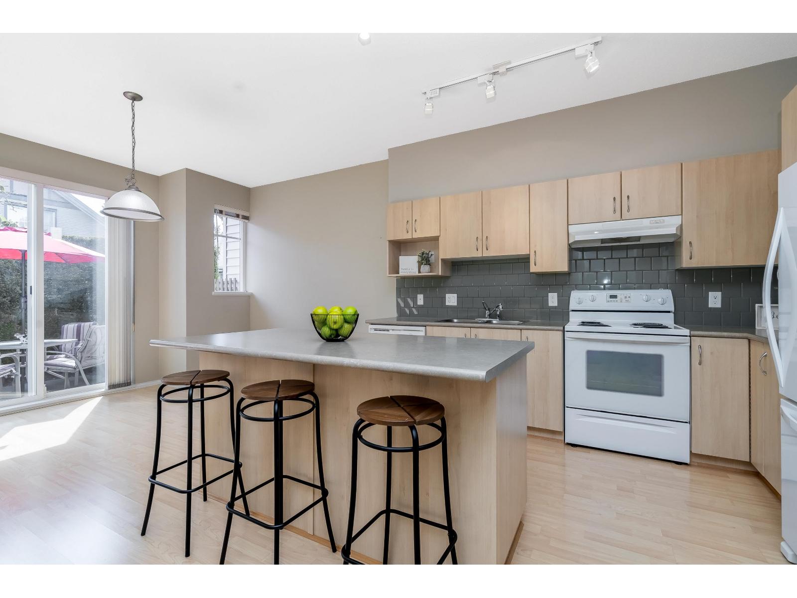 49 15868 85 Avenue, Surrey, British Columbia  V4N 0Y9 - Photo 11 - R3138465