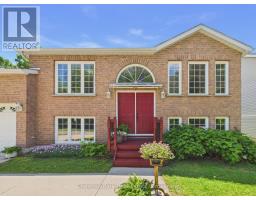 525 LORNE STREET, Gravenhurst, Ontario