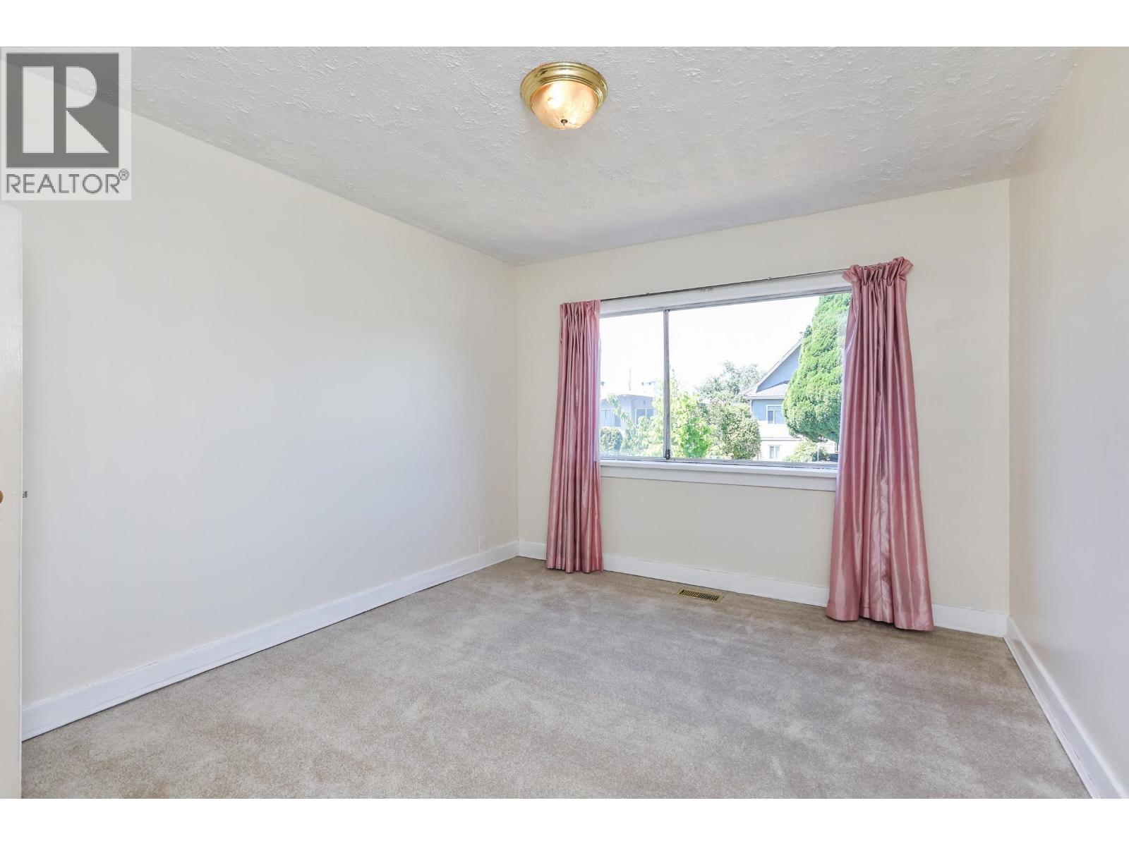 5322 Culloden Street, Vancouver, British Columbia  V5W 3R6 - Photo 9 - R3139647