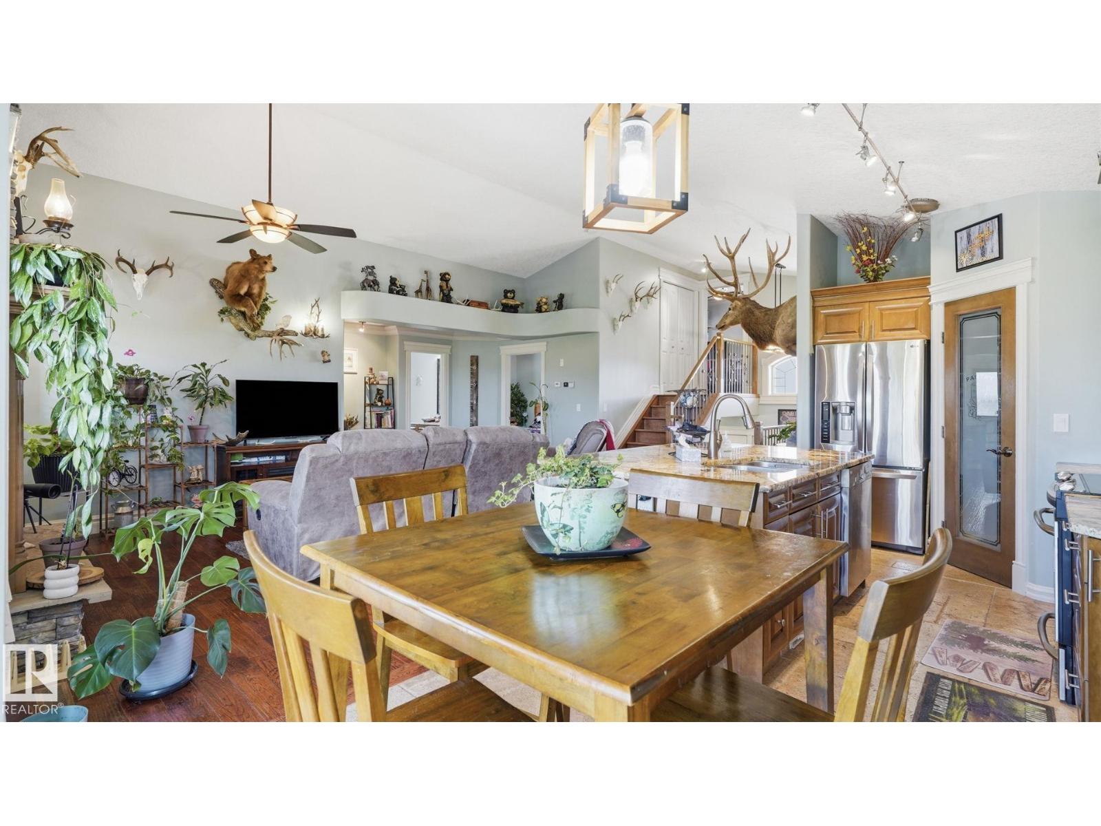5130 Sportsview Dr, New Sarepta, Alberta  T0B 3M0 - Photo 13 - E4495434