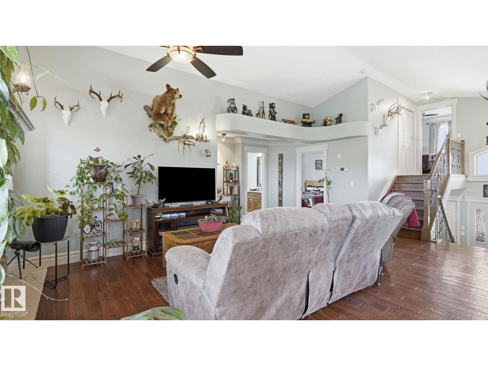 5130 Sportsview Dr, New Sarepta, Alberta  T0B 3M0 - Photo 14 - E4495434