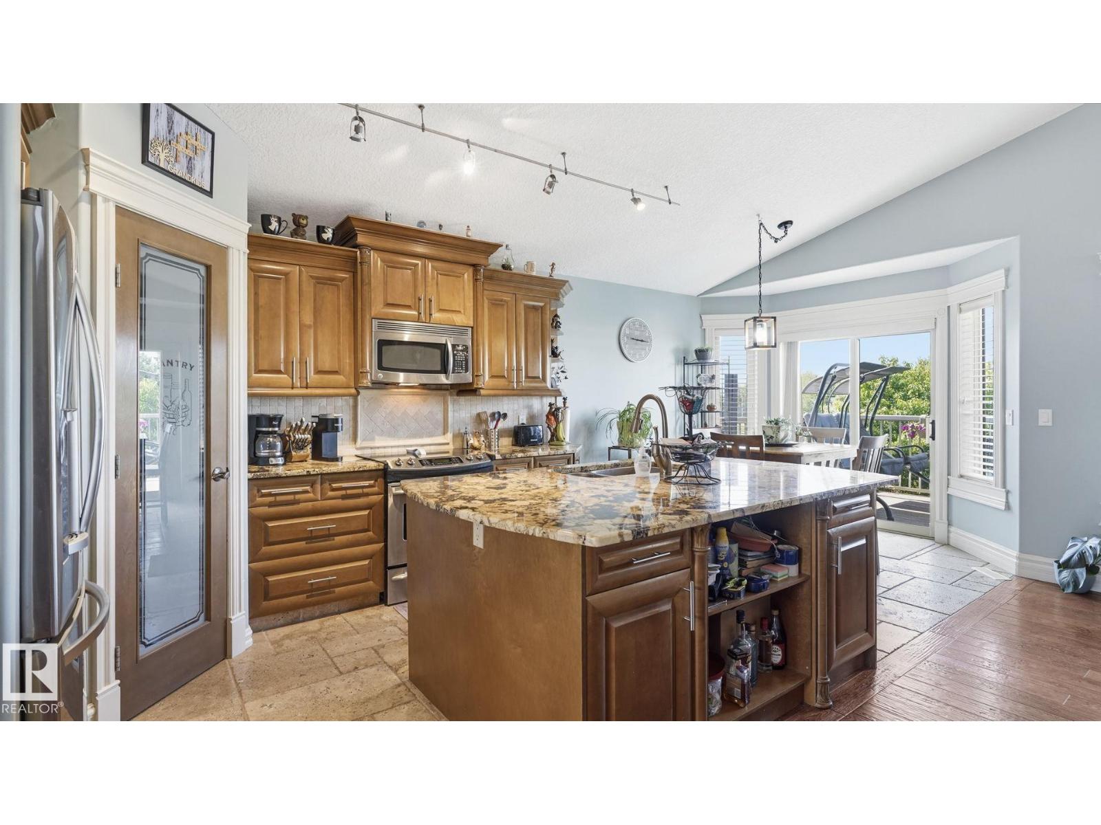 5130 Sportsview Dr, New Sarepta, Alberta  T0B 3M0 - Photo 8 - E4495434