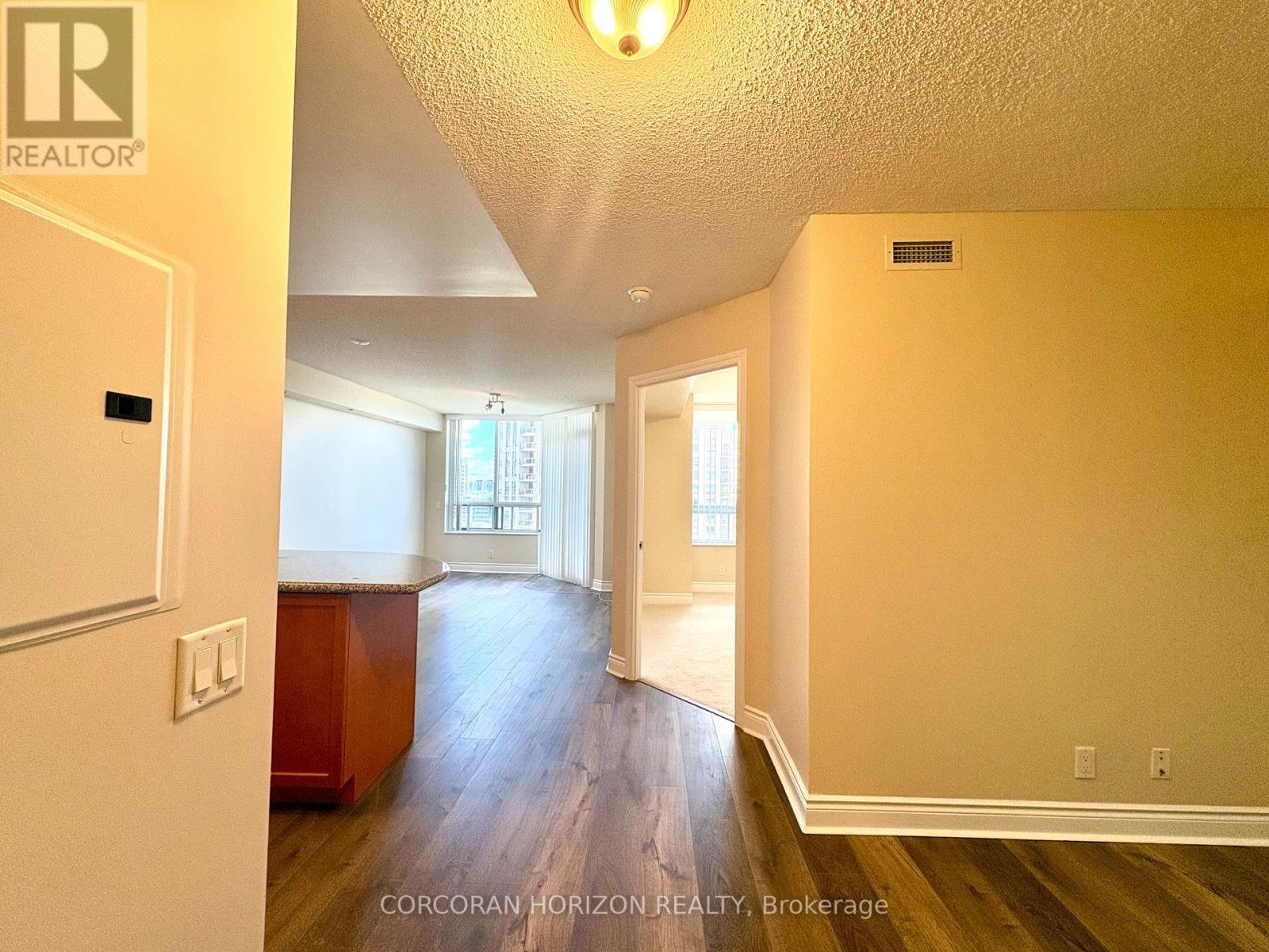 1006 - 78 Harrison Garden Boulevard, Toronto, Ontario  M2N 7E2 - Photo 4 - C13486002