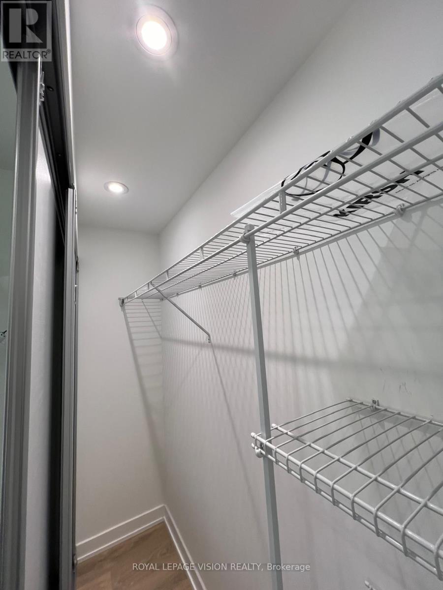 1001 - 501 Yonge Street, Toronto, Ontario  M4Y 1Y4 - Photo 14 - C13486070