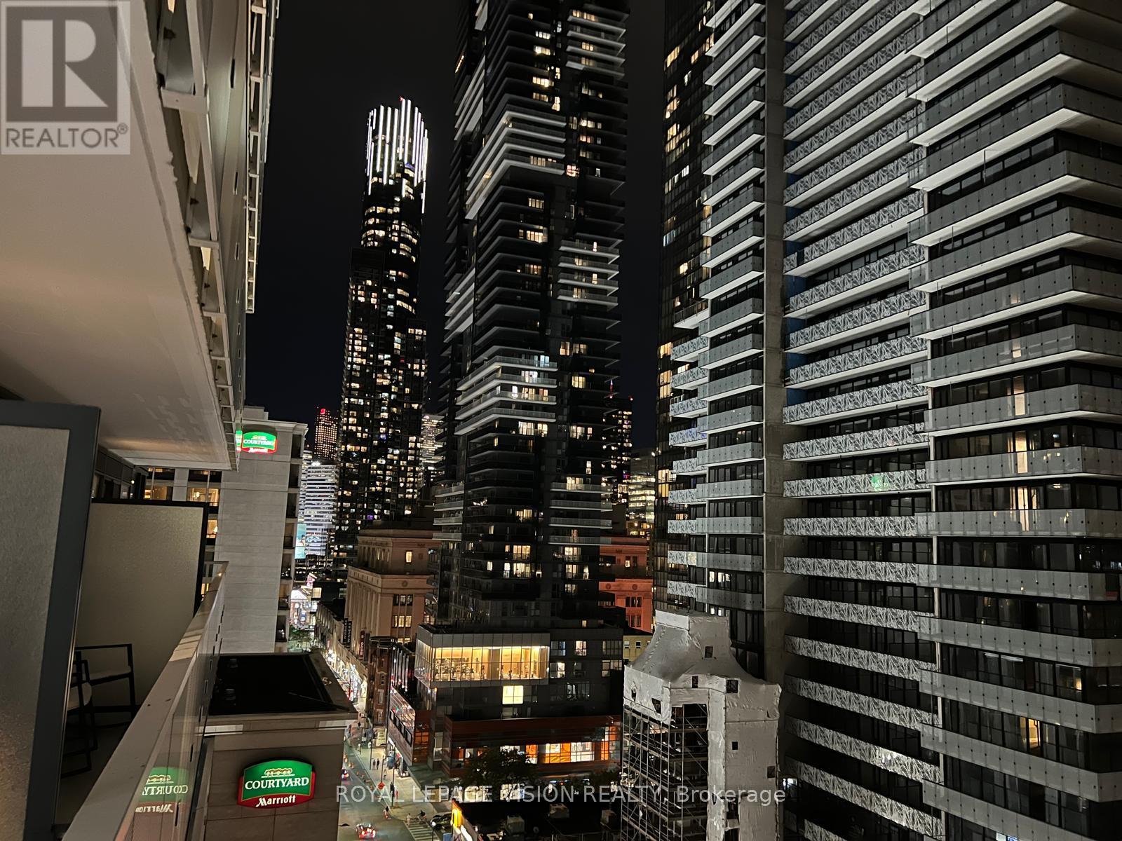 1001 - 501 Yonge Street, Toronto, Ontario  M4Y 1Y4 - Photo 3 - C13486070
