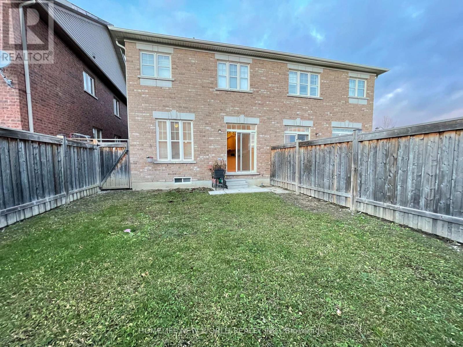 3 Robert Osprey Drive, Markham, Ontario  L6C 0K9 - Photo 13 - N13486074