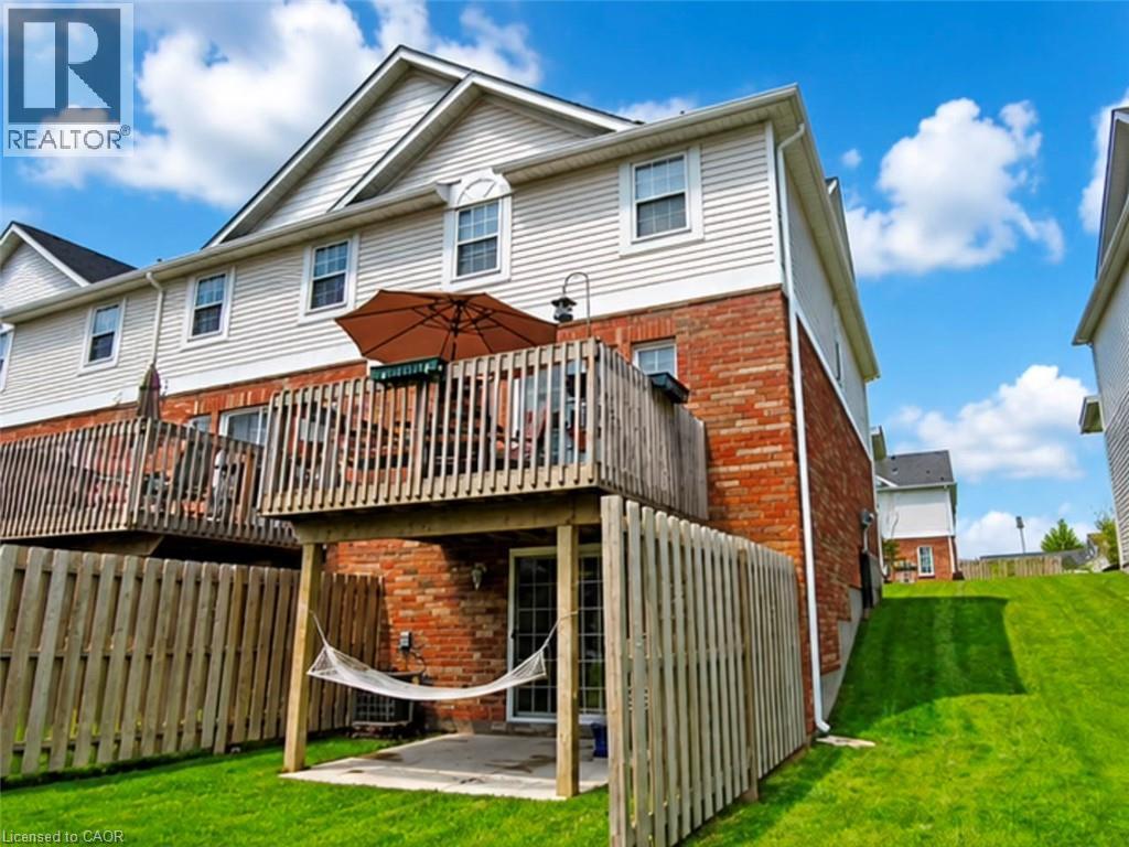151 Clairfields Drive E Unit# 39, Guelph, Ontario  N1L 1P5 - Photo 2 - 40842756