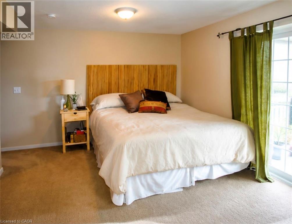151 Clairfields Drive E Unit# 39, Guelph, Ontario  N1L 1P5 - Photo 5 - 40842756