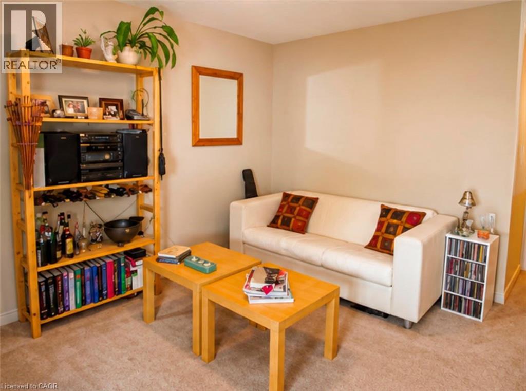 151 Clairfields Drive E Unit# 39, Guelph, Ontario  N1L 1P5 - Photo 6 - 40842756