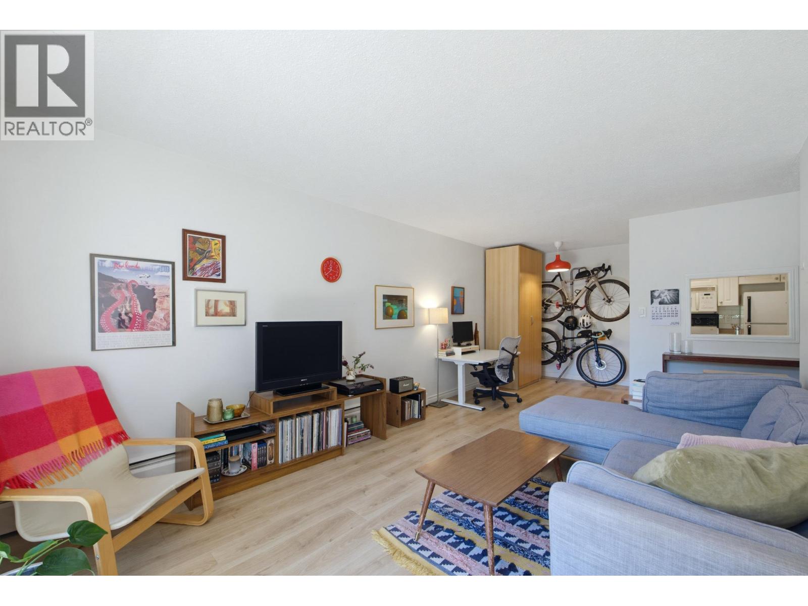 303 711 E 6th Street, Vancouver, British Columbia  V5T 1L7 - Photo 8 - R3139659