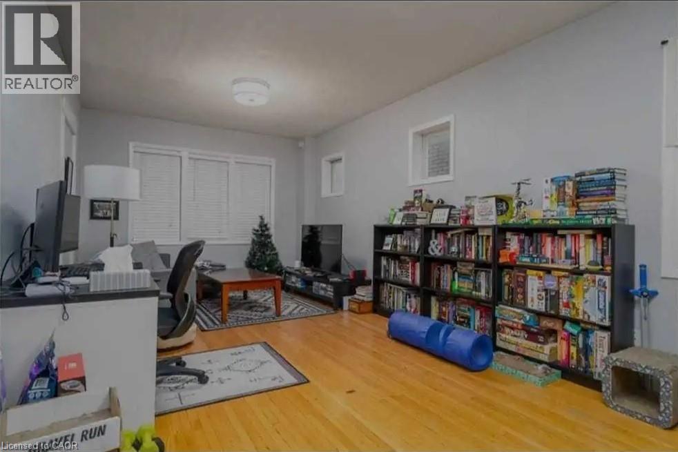 98 Brubacher Street, Kitchener, Ontario  N2H 2W2 - Photo 9 - 40842798