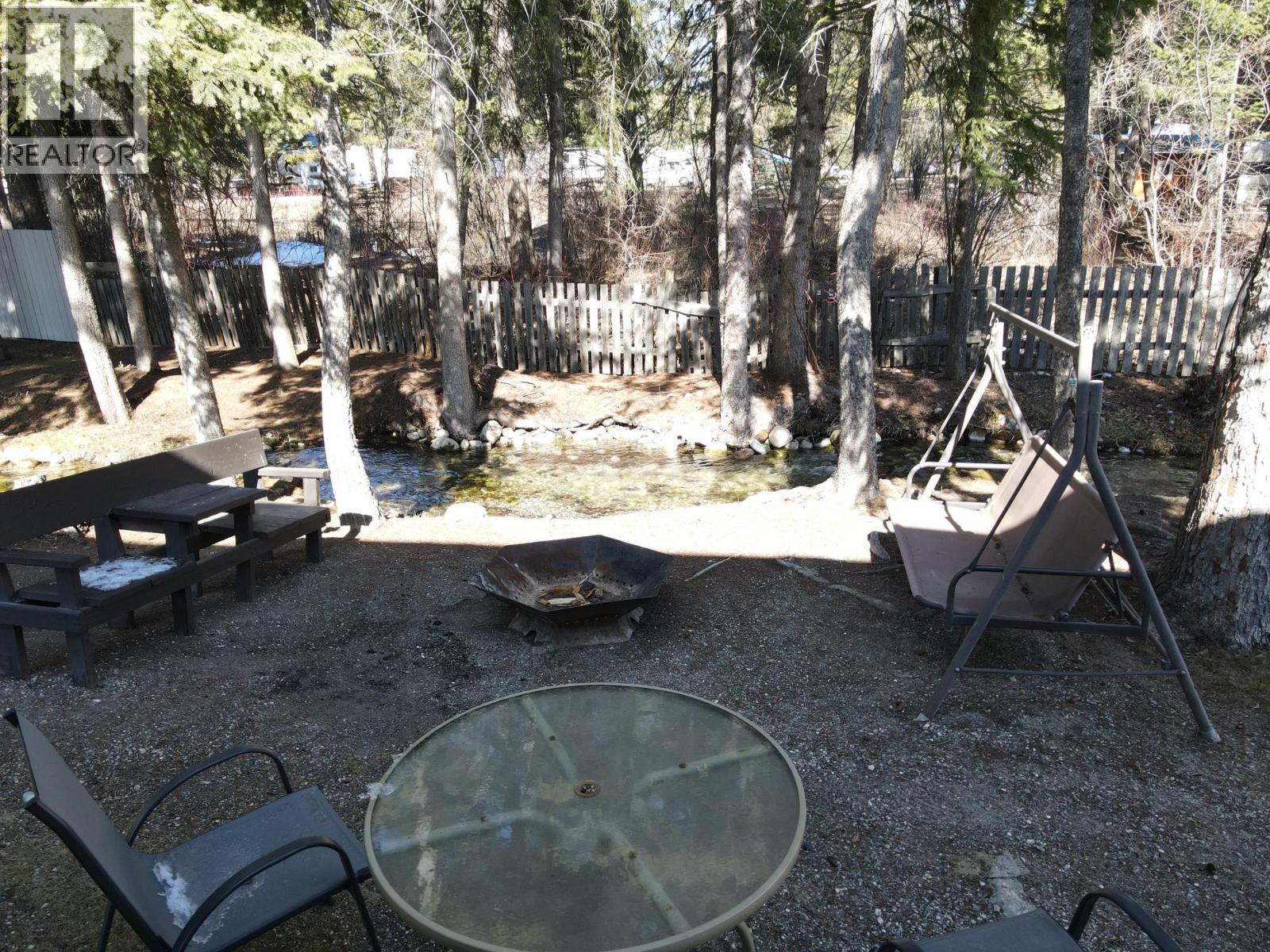 4539 Barleben Road, Skookumchuck, British Columbia  V0B 2E0 - Photo 21 - 10392380
