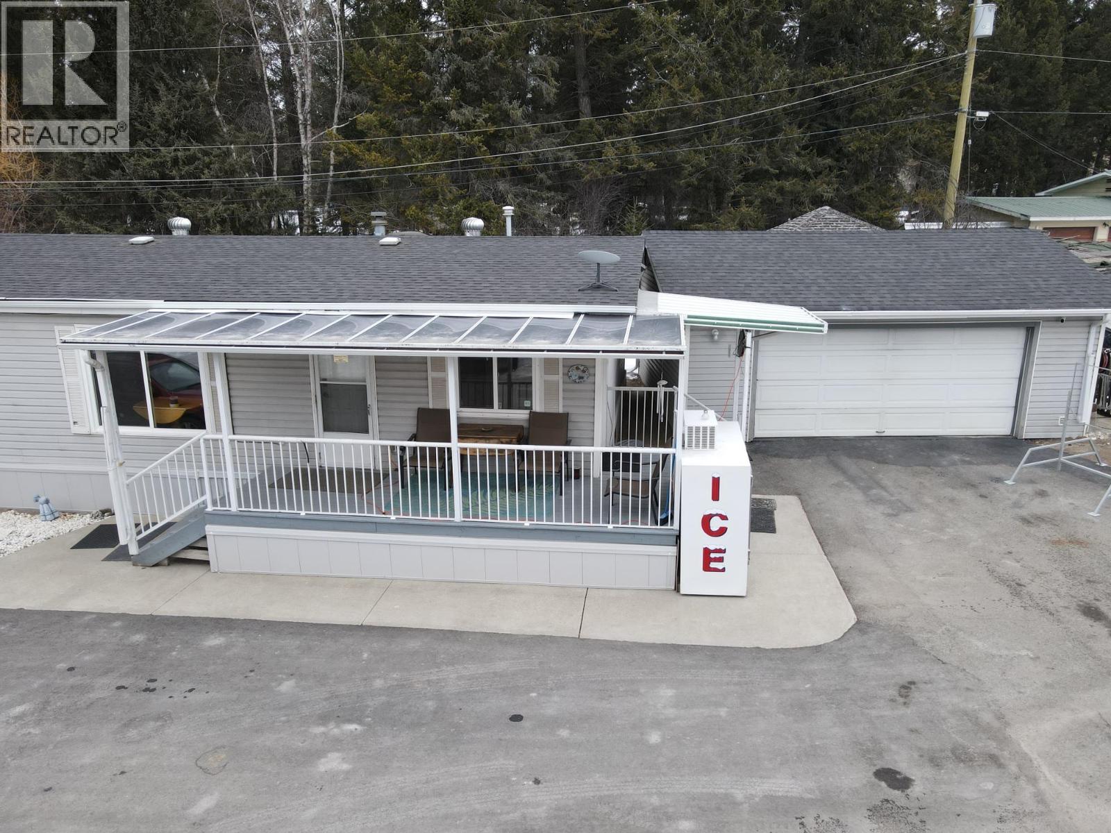 4539 Barleben Road, Skookumchuck, British Columbia  V0B 2E0 - Photo 13 - 10392380