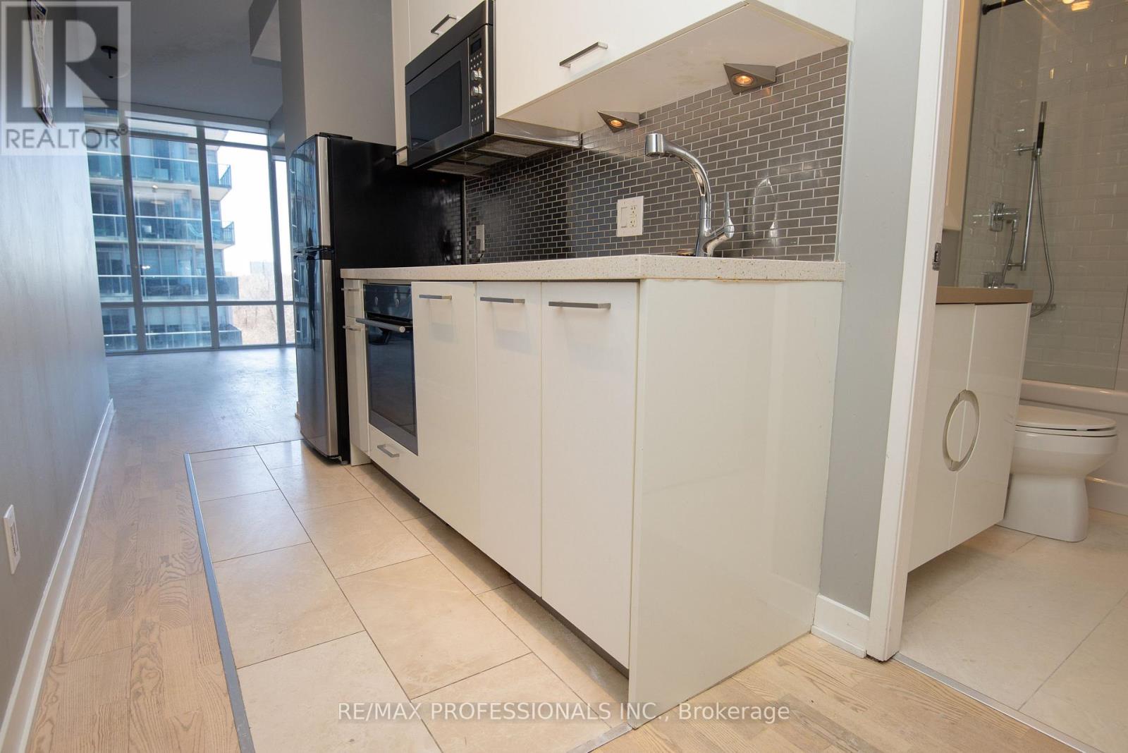 601 - 90 Park Lawn Road S, Toronto, Ontario  M8Y 0B6 - Photo 10 - W13486034