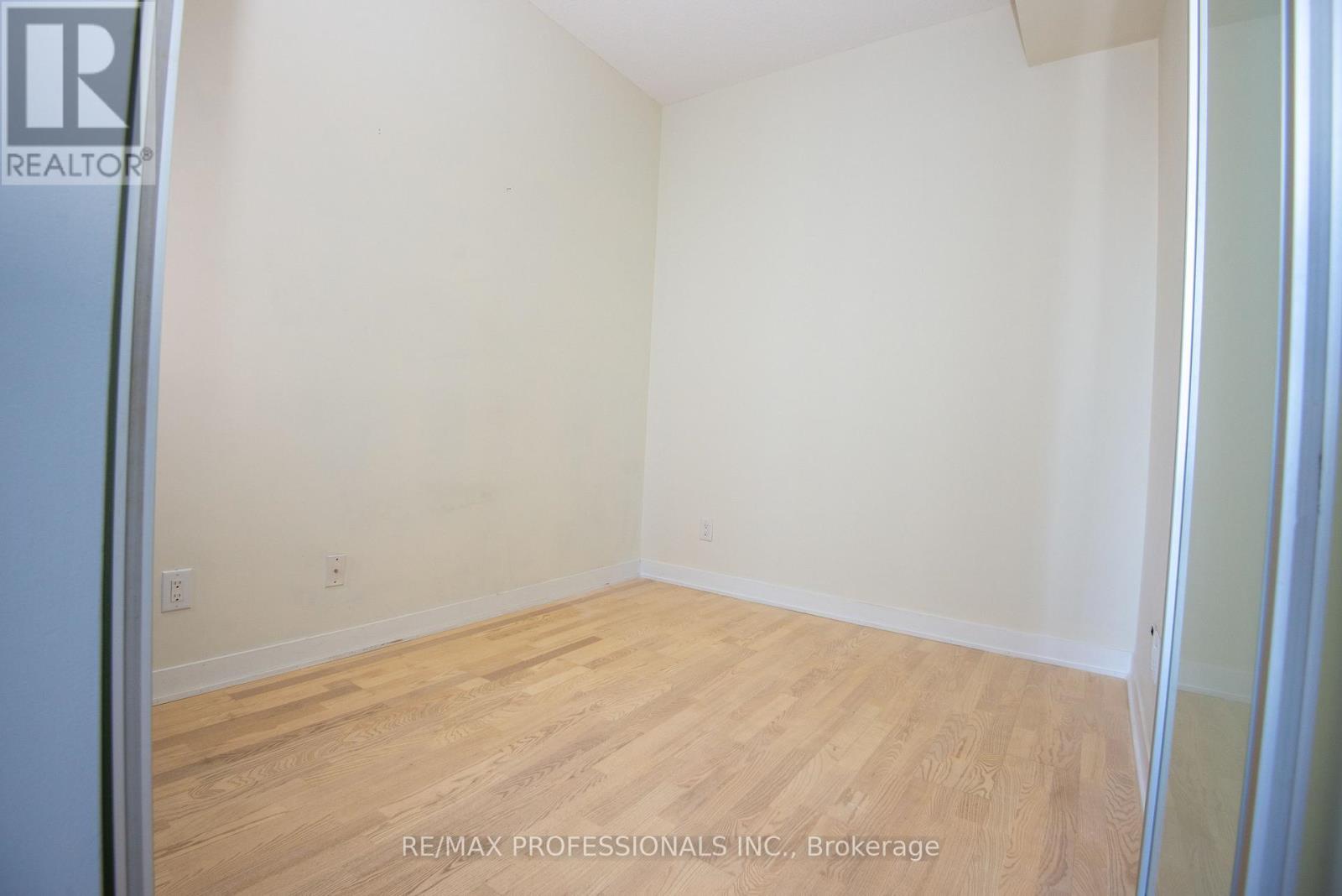 601 - 90 Park Lawn Road S, Toronto, Ontario  M8Y 0B6 - Photo 8 - W13486034