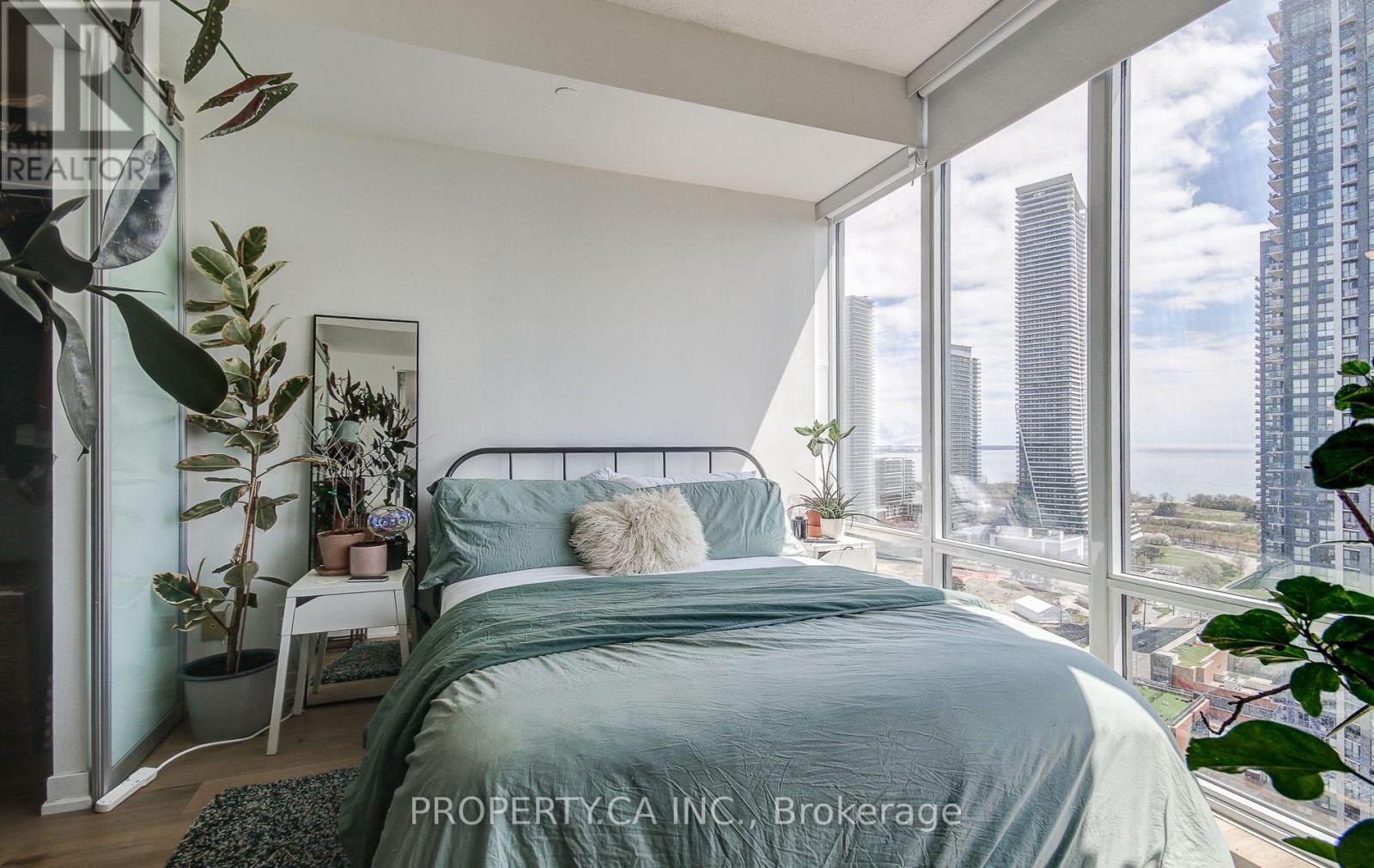 2607 - 88 Park Lawn Road, Toronto, Ontario  M8Y 0B5 - Photo 14 - W13486052