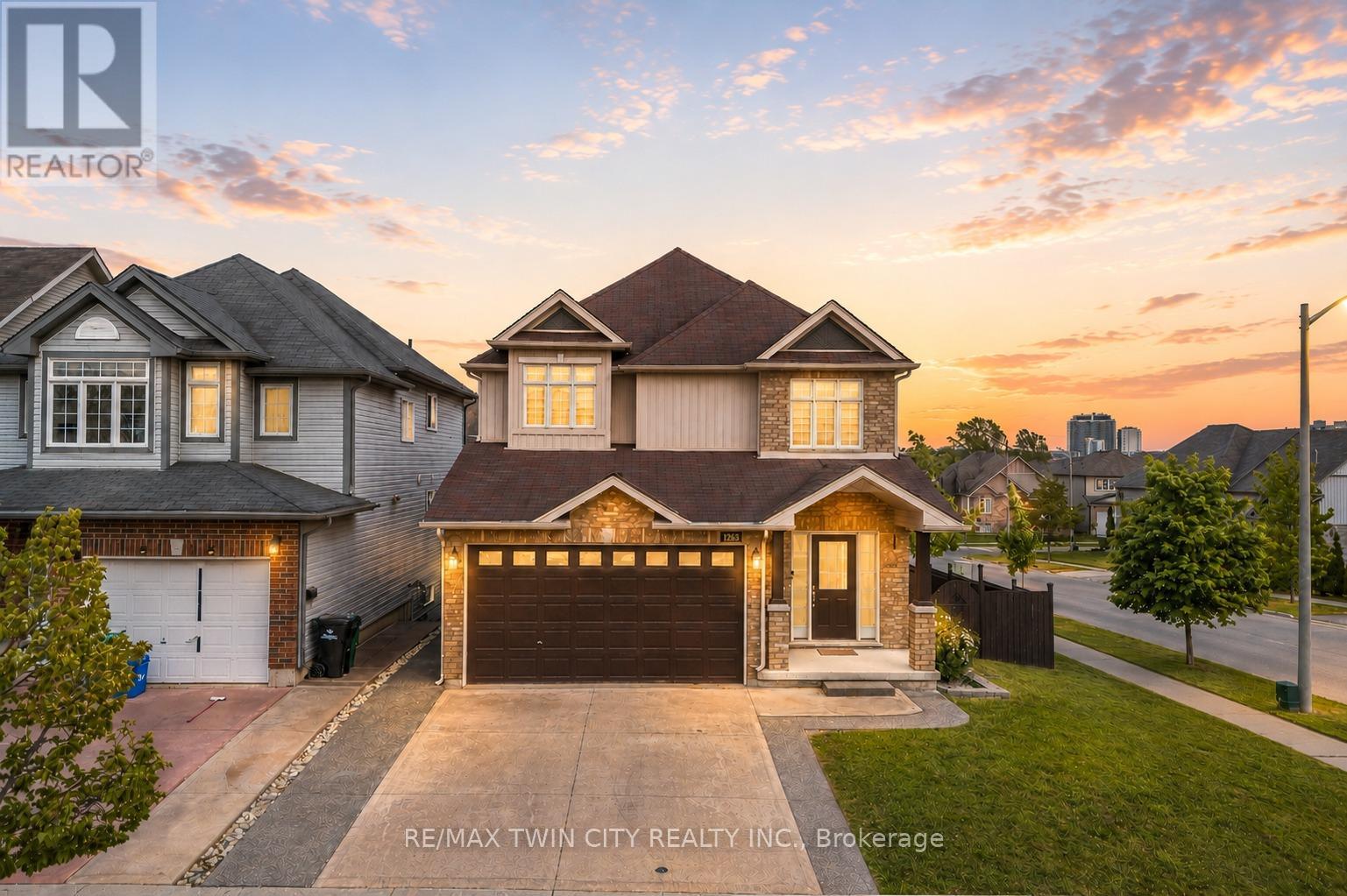 1263 COUNTRYSTONE DRIVE, Kitchener, Ontario