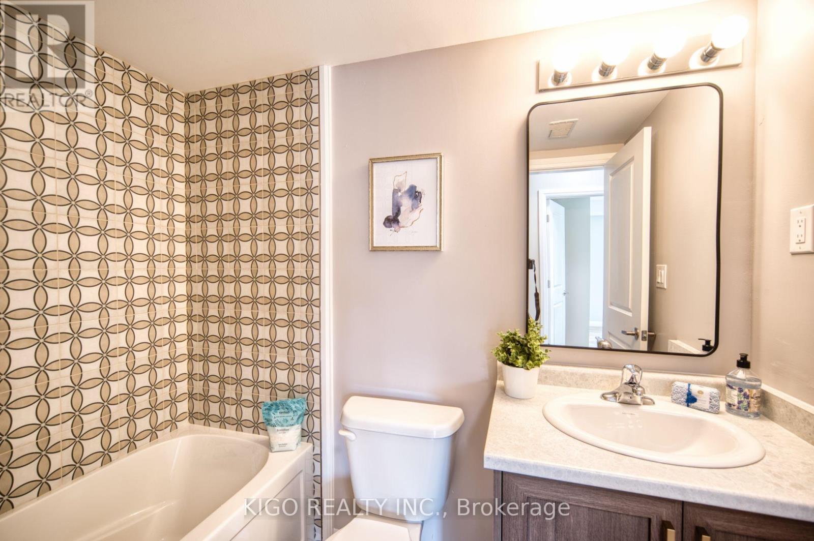 A15 - 160 Rochefort Street, Kitchener, Ontario  N2R 1V5 - Photo 25 - X13486088
