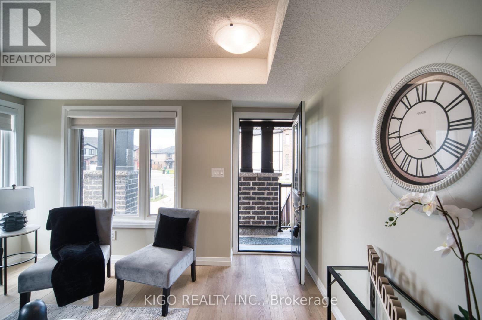 A15 - 160 Rochefort Street, Kitchener, Ontario  N2R 1V5 - Photo 6 - X13486088
