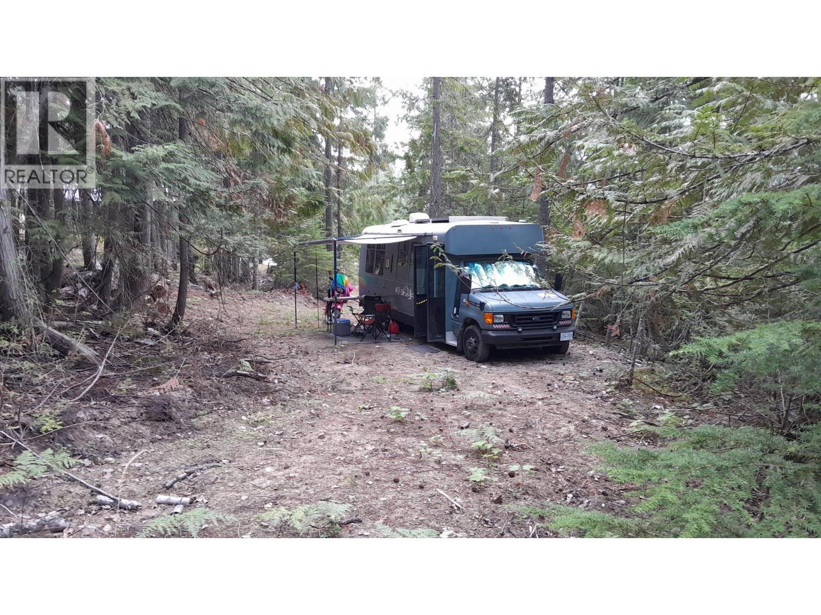 Aspen Road Lot# 372, Anglemont, British Columbia  V0E 1M8 - Photo 1 - 10392652