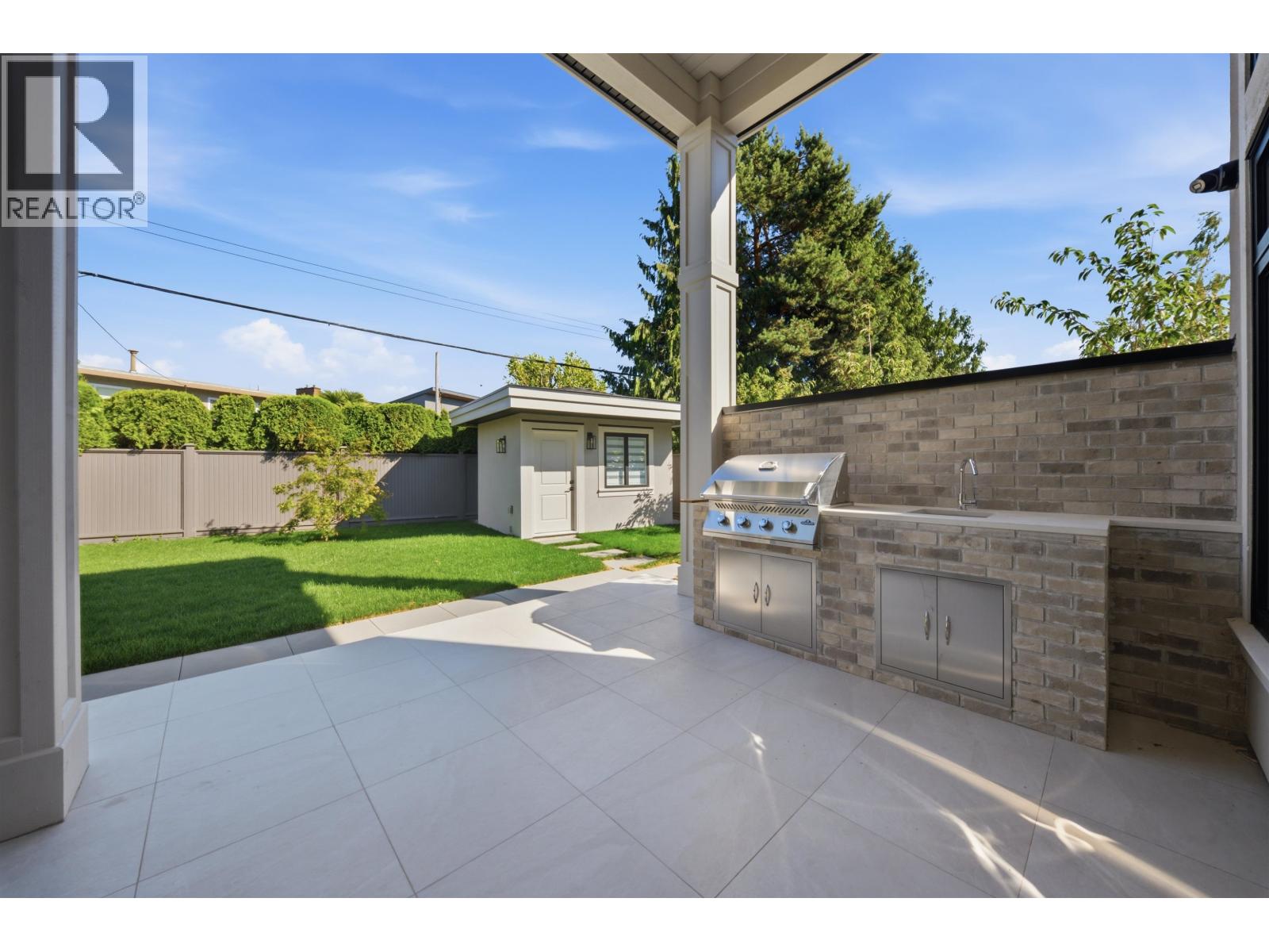 8160 Fairlane Road, Richmond, British Columbia  V7C 1Y4 - Photo 34 - R3139329