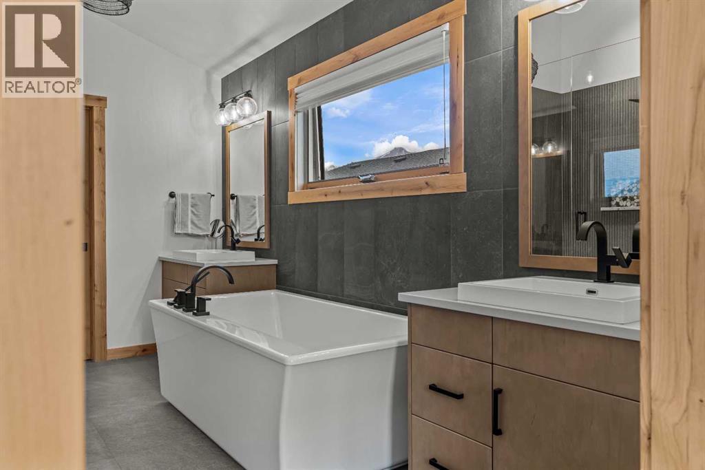 232 Stewart Creek Rise, Canmore, Alberta  T1W 0L8 - Photo 24 - A2323754